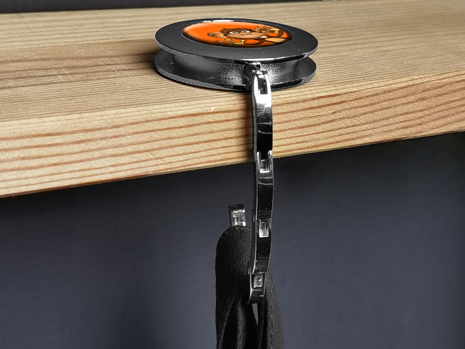 metALUm Taschenaufhänger Handtaschenhalter AFFE mit faltbarem Magnetverschluss #2601045